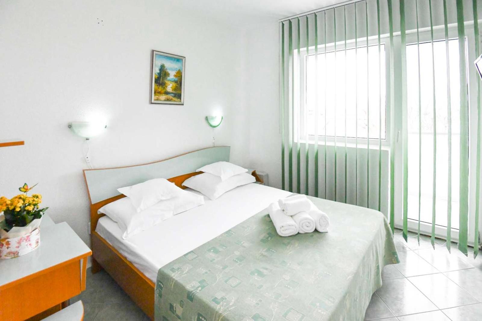 Complex Tismana 3* All Inclusive Jupiter Bagian luar foto