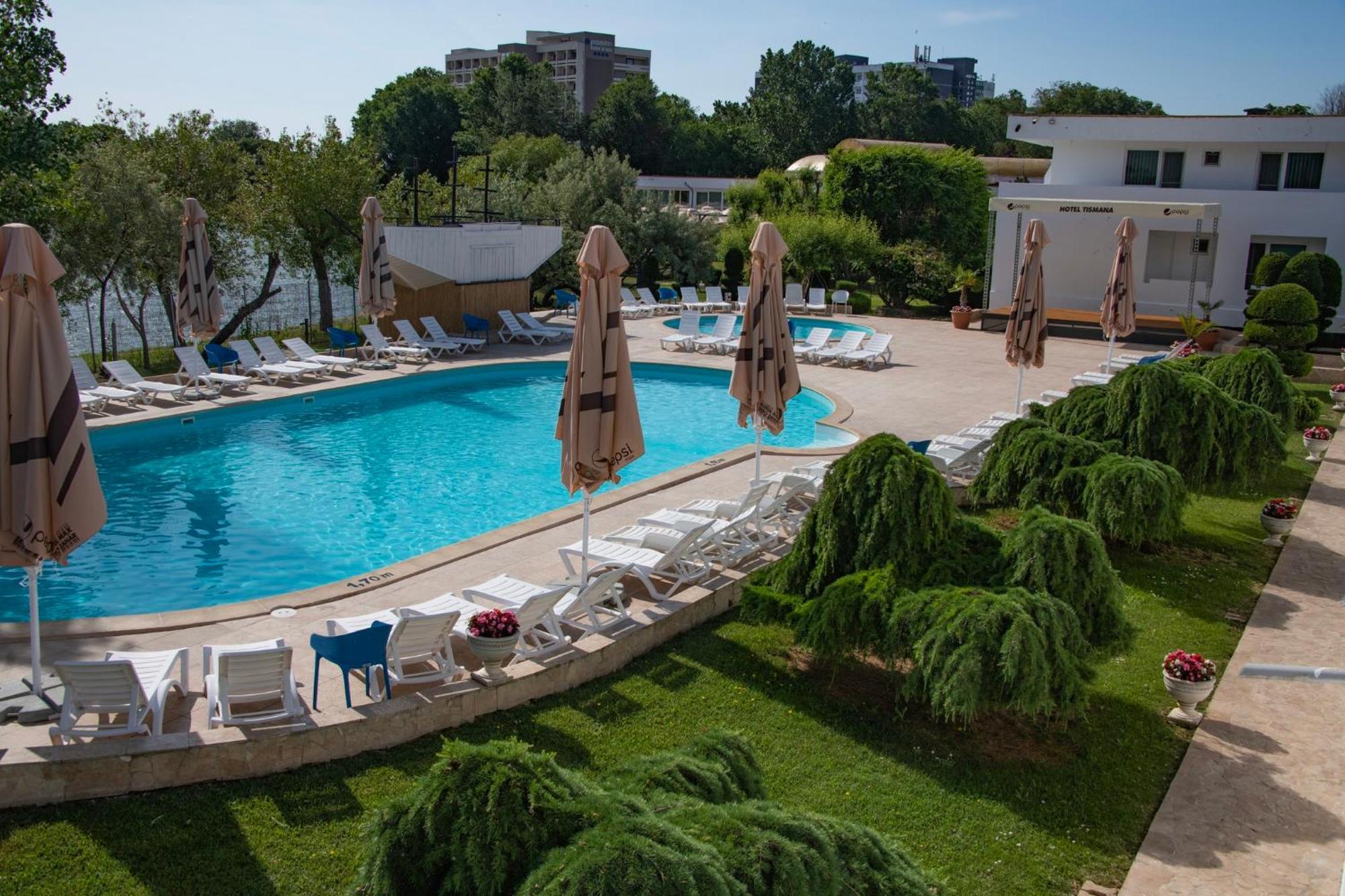 Complex Tismana 3* All Inclusive Jupiter Bagian luar foto